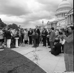 ["Senator John D. (Jay) Rockefeller speaks at an alternative motor fuels press event outside the Senate for a new piece of methanol auto legislation."]%