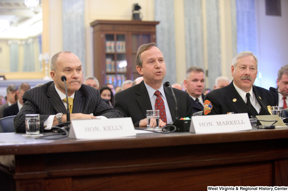 ["New York City Police Commissioner Raymond Kelly, Delaware Governor Jack Markell, and North Las Vegas Fire Chief Al Gillespie testify at a Commerce Committee hearing titled \"Safeguarding Our Future: Building a Nationwide Network for First Responders.\""]%