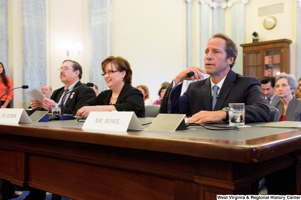 ["Television personality Mike Rowe testifies before the Senate Commerce Committee hearing."]%