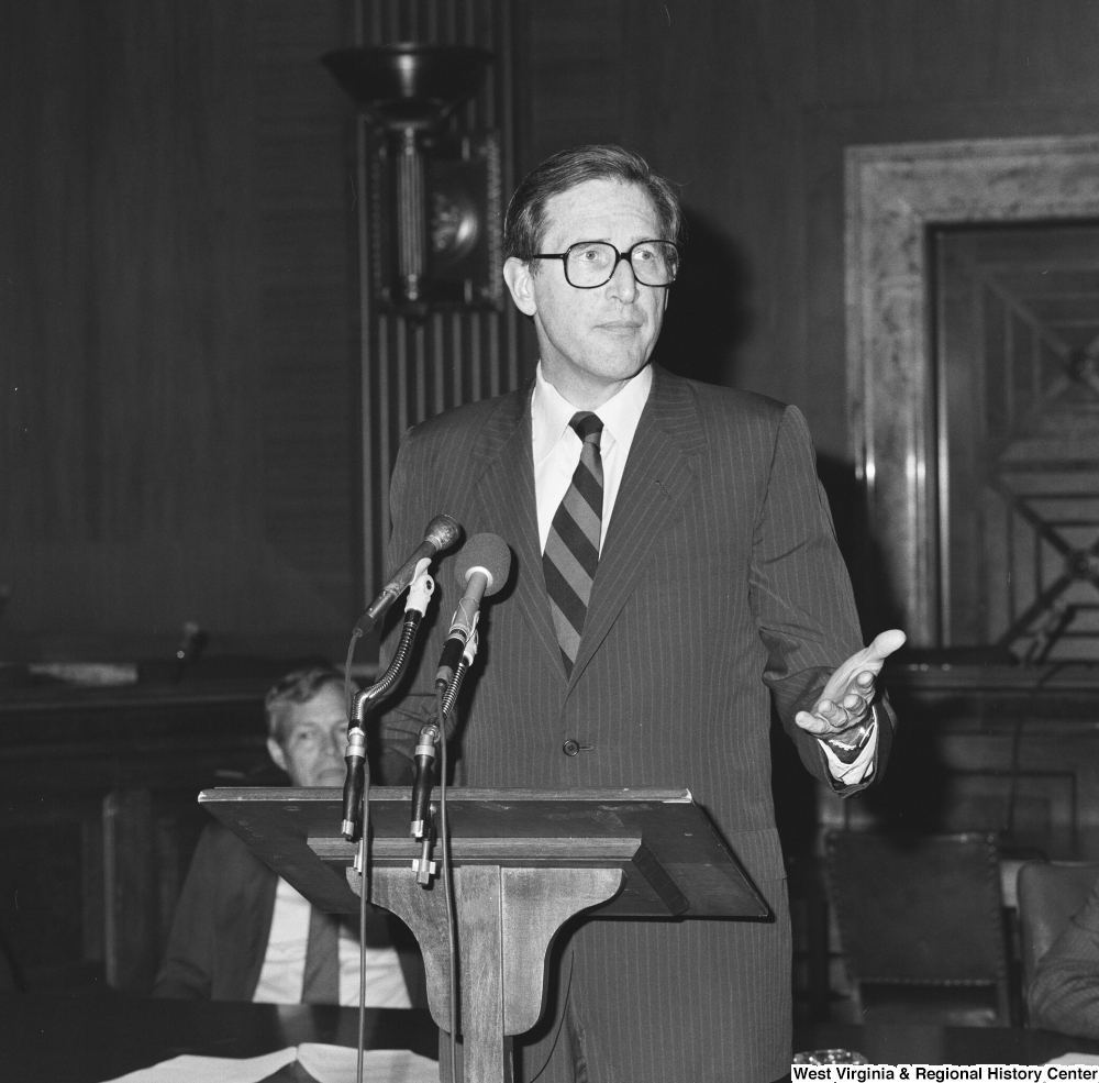 ["This image is a close-up of Senator John D. (Jay) Rockefeller speaking at a  Veterans Affairs Committee press event."]%