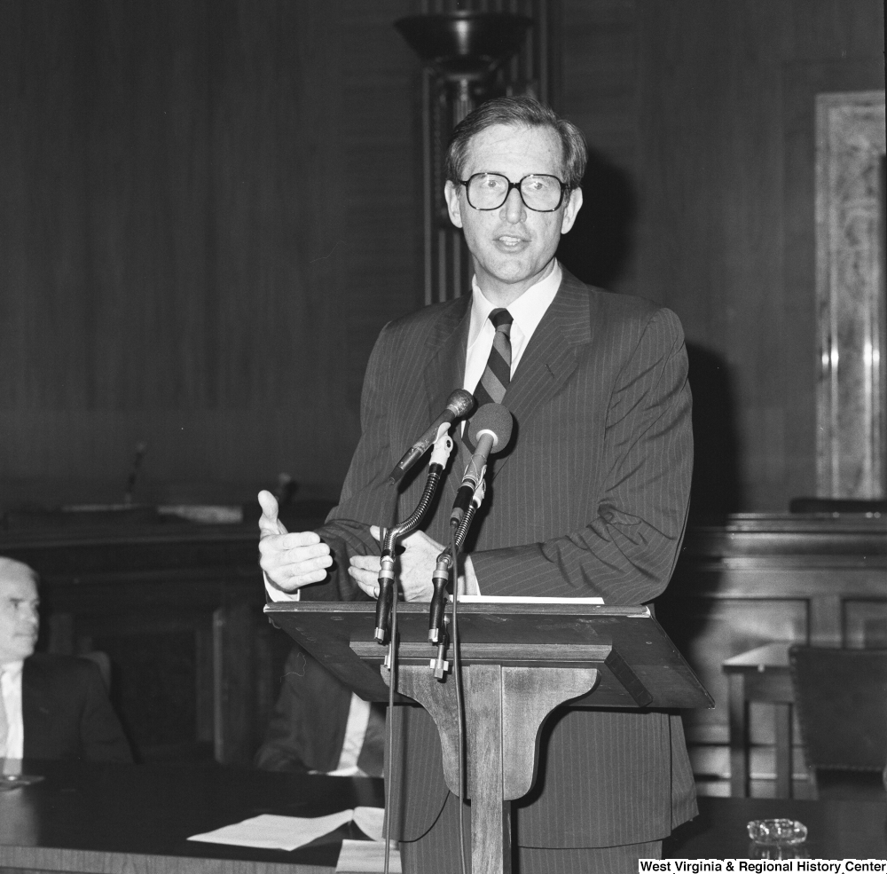 ["Senator John D. (Jay) Rockefeller gestures with his hands as he speaks at a press event for the Veterans Affairs Committee."]%